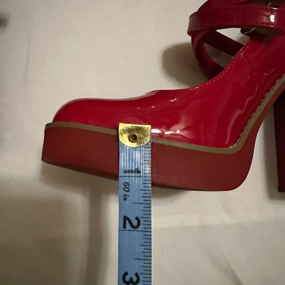 STEVE MADDEN • Red Patent Mary Jane Platform Heels • Size 8 NIB - Picture 5 of 8